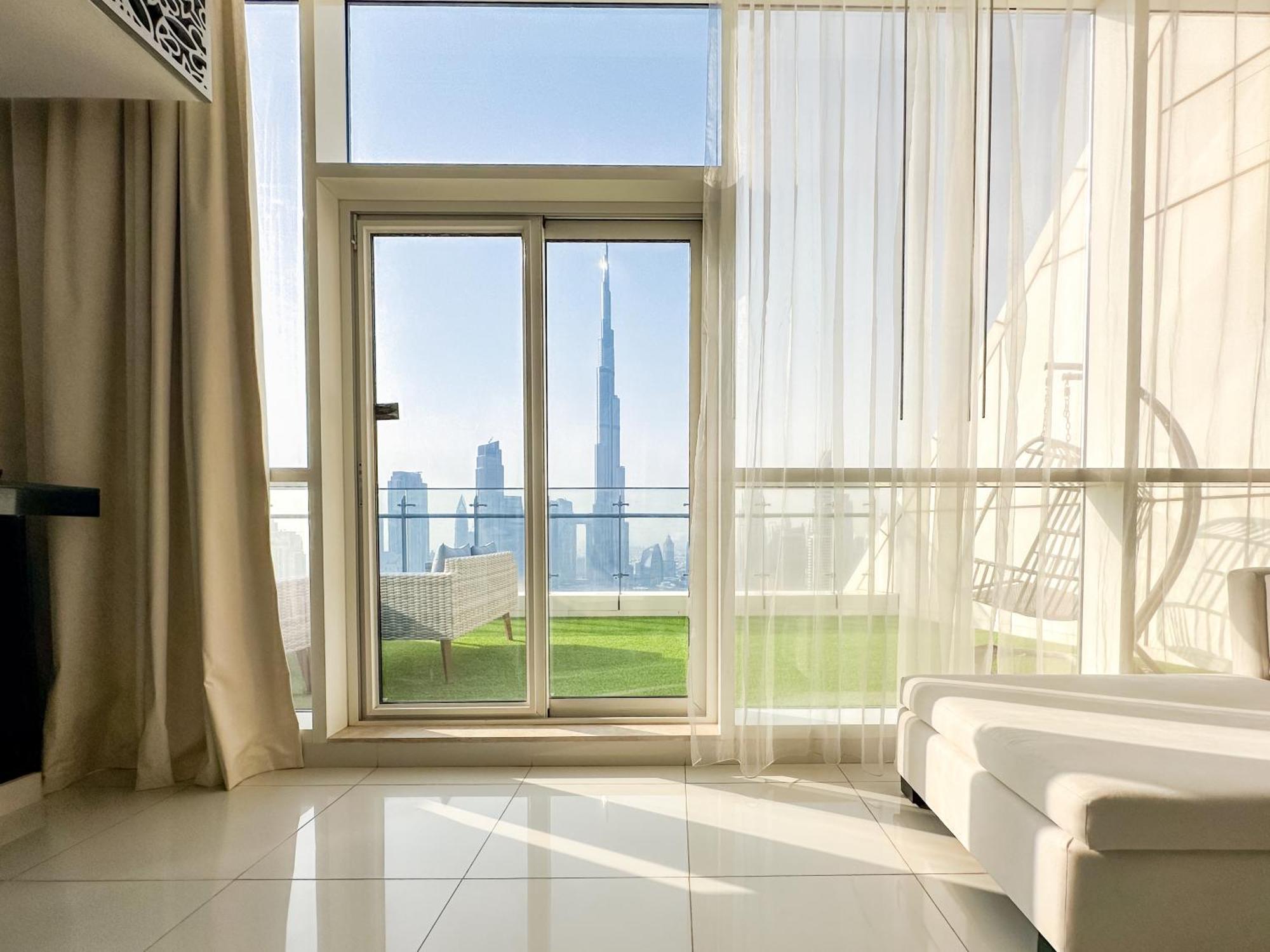 Panoramic Burj Khalifa View Luxury 1br Penthouse * دبي
